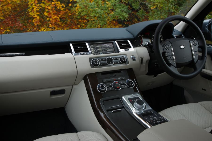 Land Rover Range Rover Sport 2012 года  (фото 8 из 23)